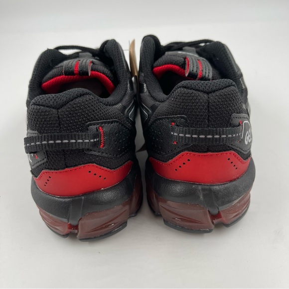 NEW! 🥾 ASICS Gel Quantum 90 3 GS Black Red Athletic Shoes - Size 5.5 - Picture 4 of 11